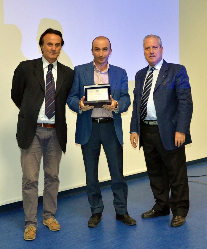 O.A. Giuseppe MUSTILLI promosso alla C.A.I. premiato da A.B. Salvator Lombardi - RTO con A.A Claudio La Rocca 20/10/2013 